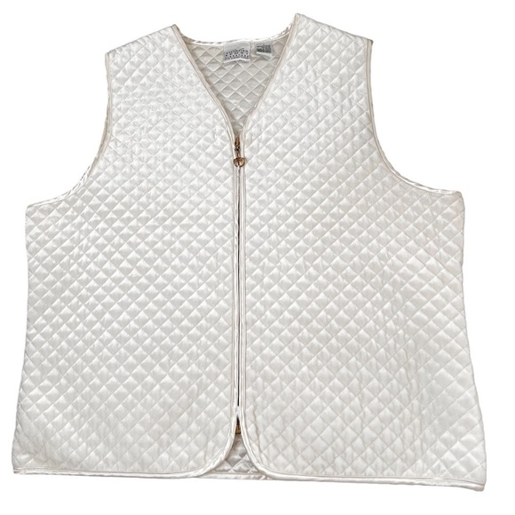 90's LIZ CLAIBORNE Villager Sport Pearl White Quilted Velvet Vest Size 1 (XL) - Picture 10 of 15